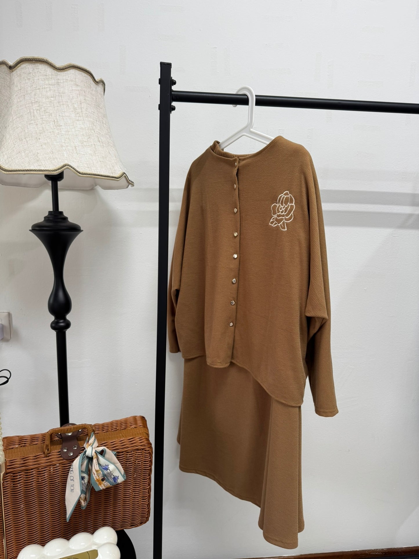 Curated Ironless Skirt Set