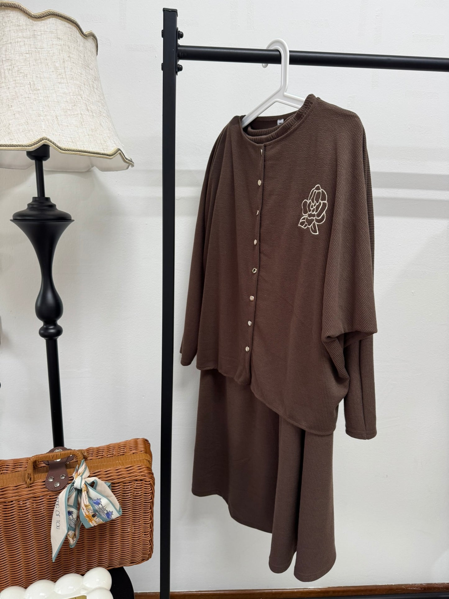 Curated Ironless Skirt Set